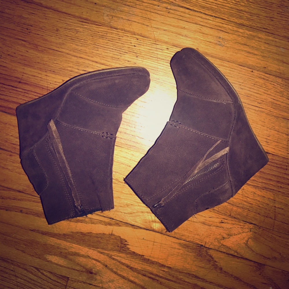 Toms brown Wedges